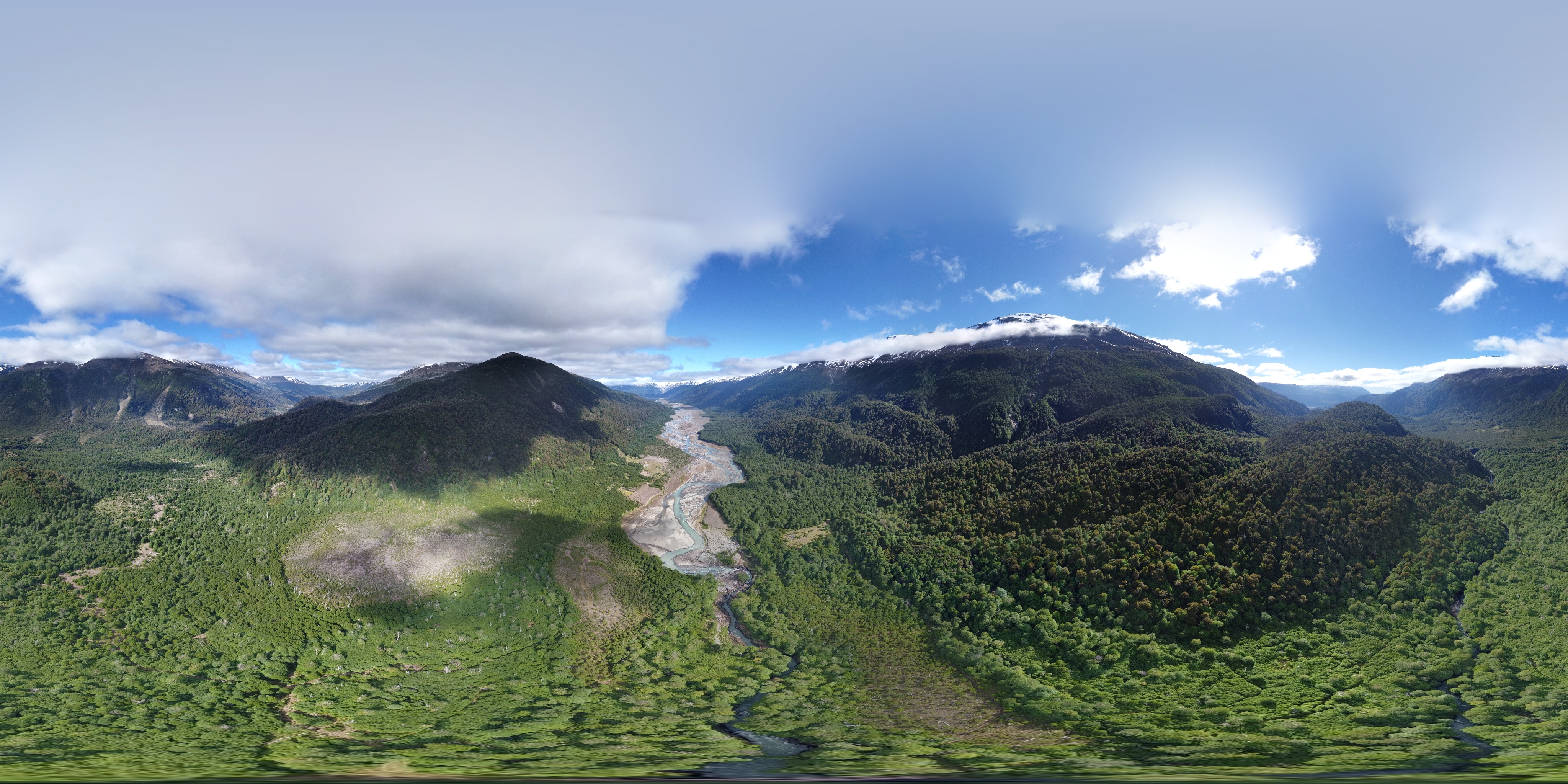 Aerial panoramic view of Ibáñez River